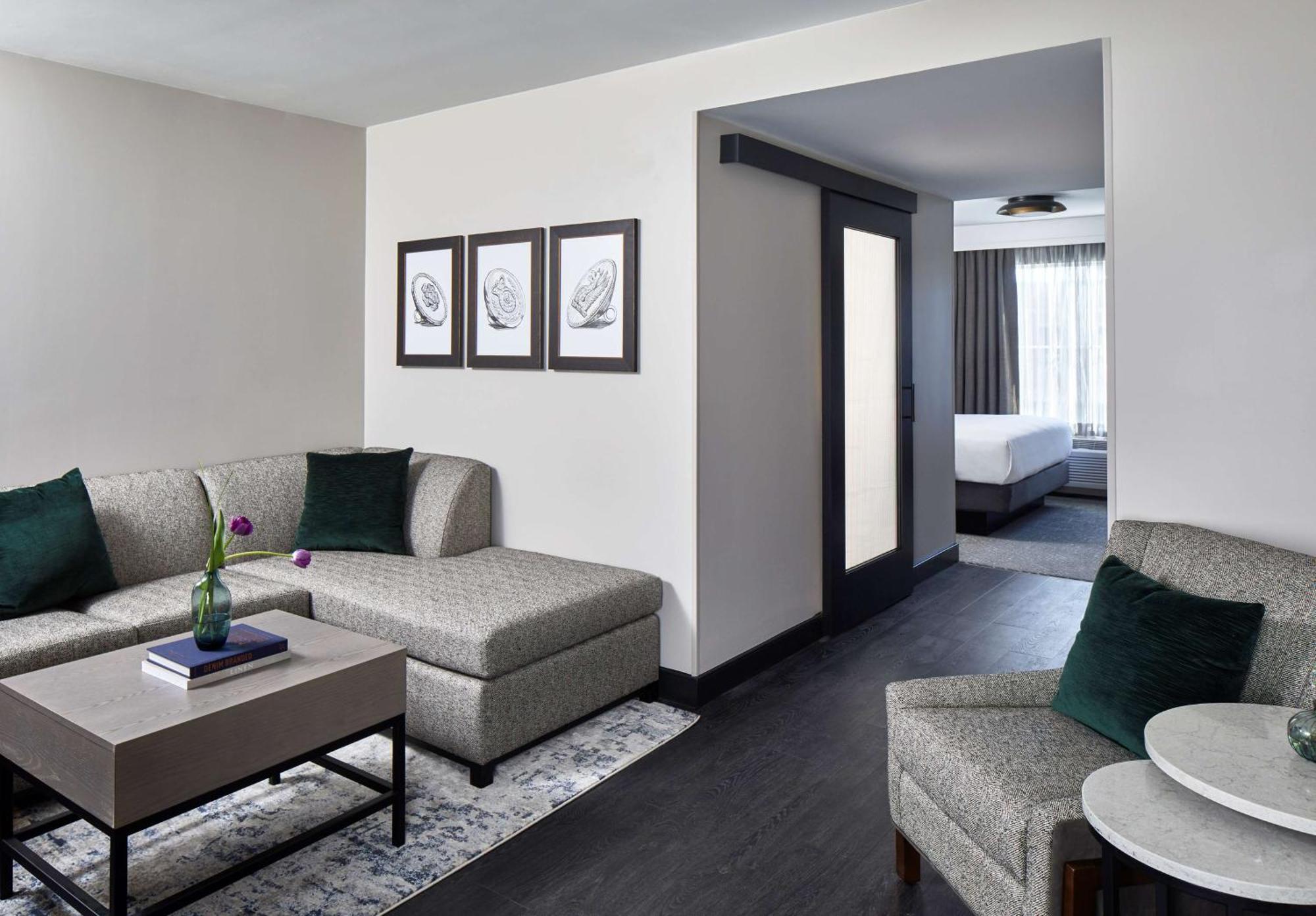 Cumberland House Knoxville, Tapestry Collection By Hilton Exterior photo