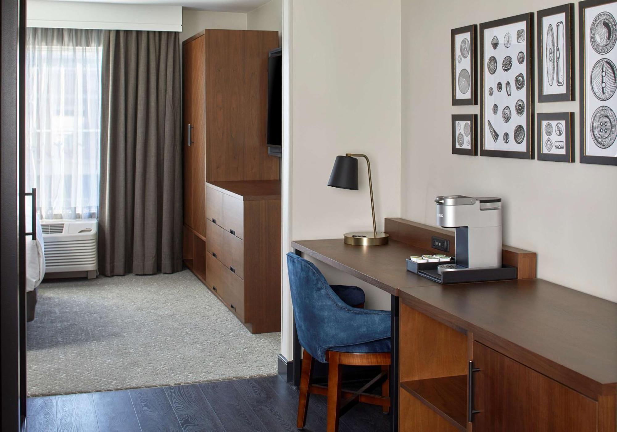 Cumberland House Knoxville, Tapestry Collection By Hilton Exterior photo