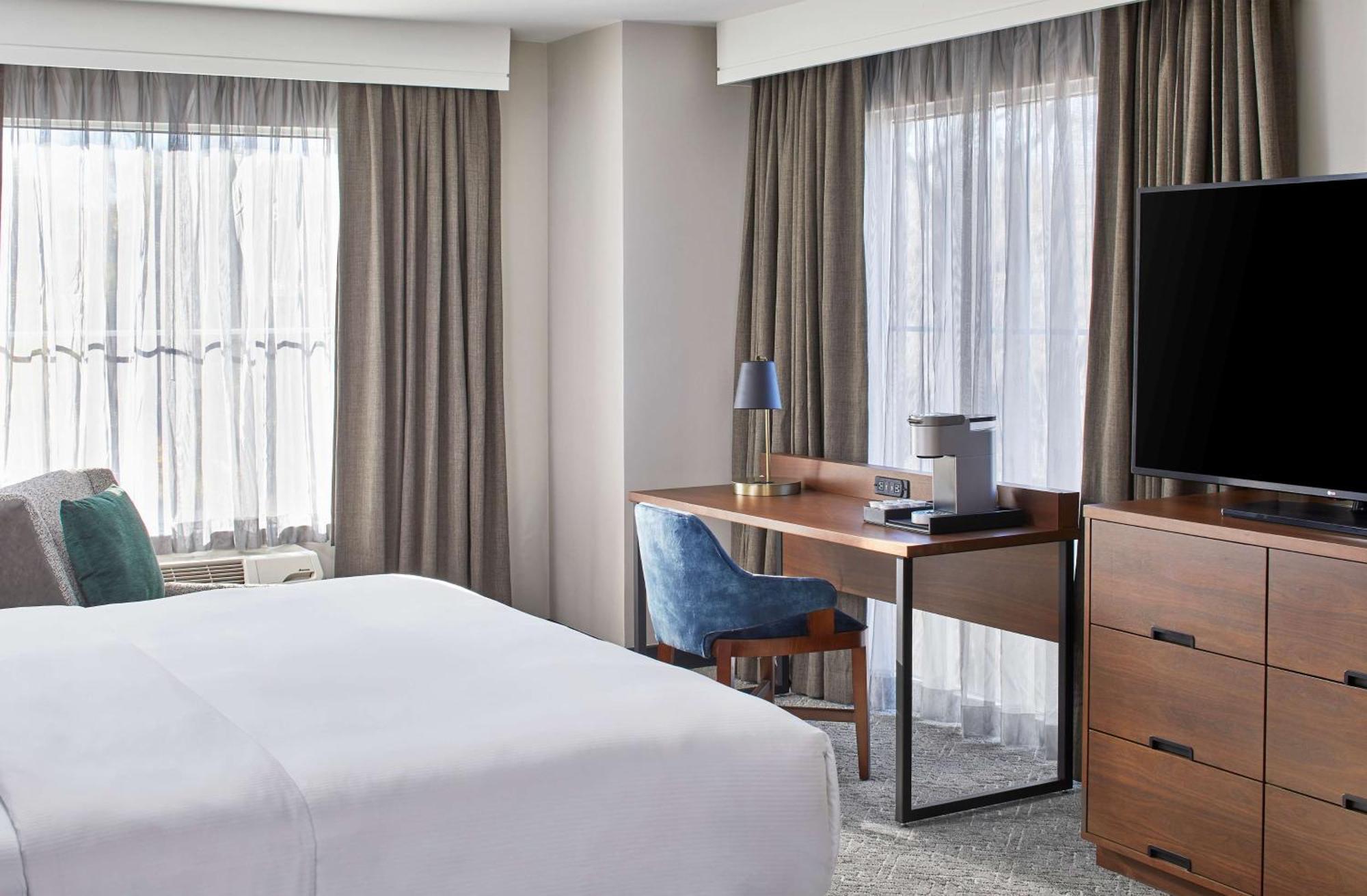 Cumberland House Knoxville, Tapestry Collection By Hilton Exterior photo