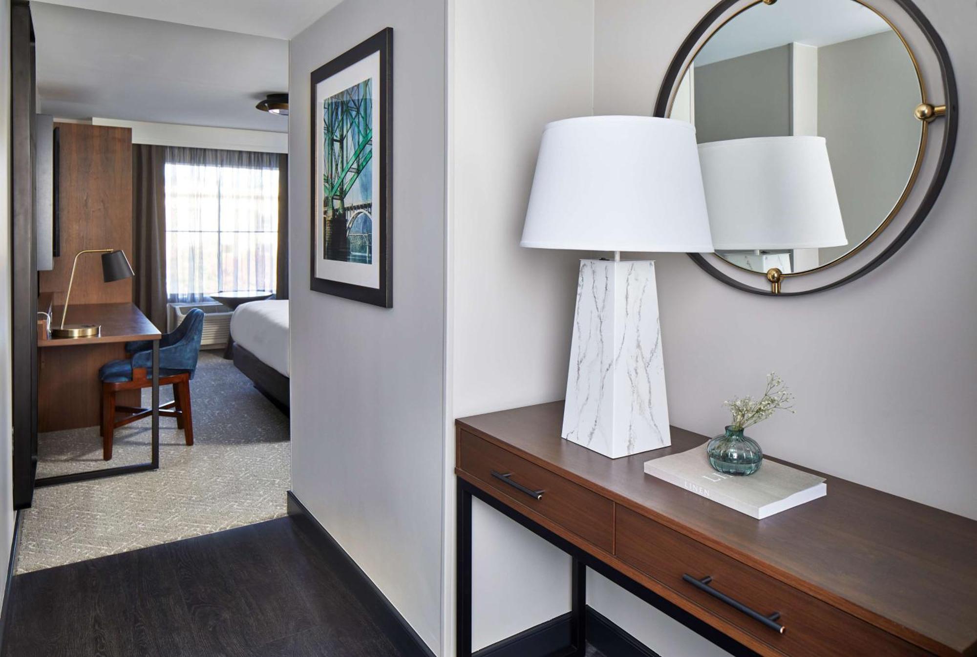 Cumberland House Knoxville, Tapestry Collection By Hilton Exterior photo