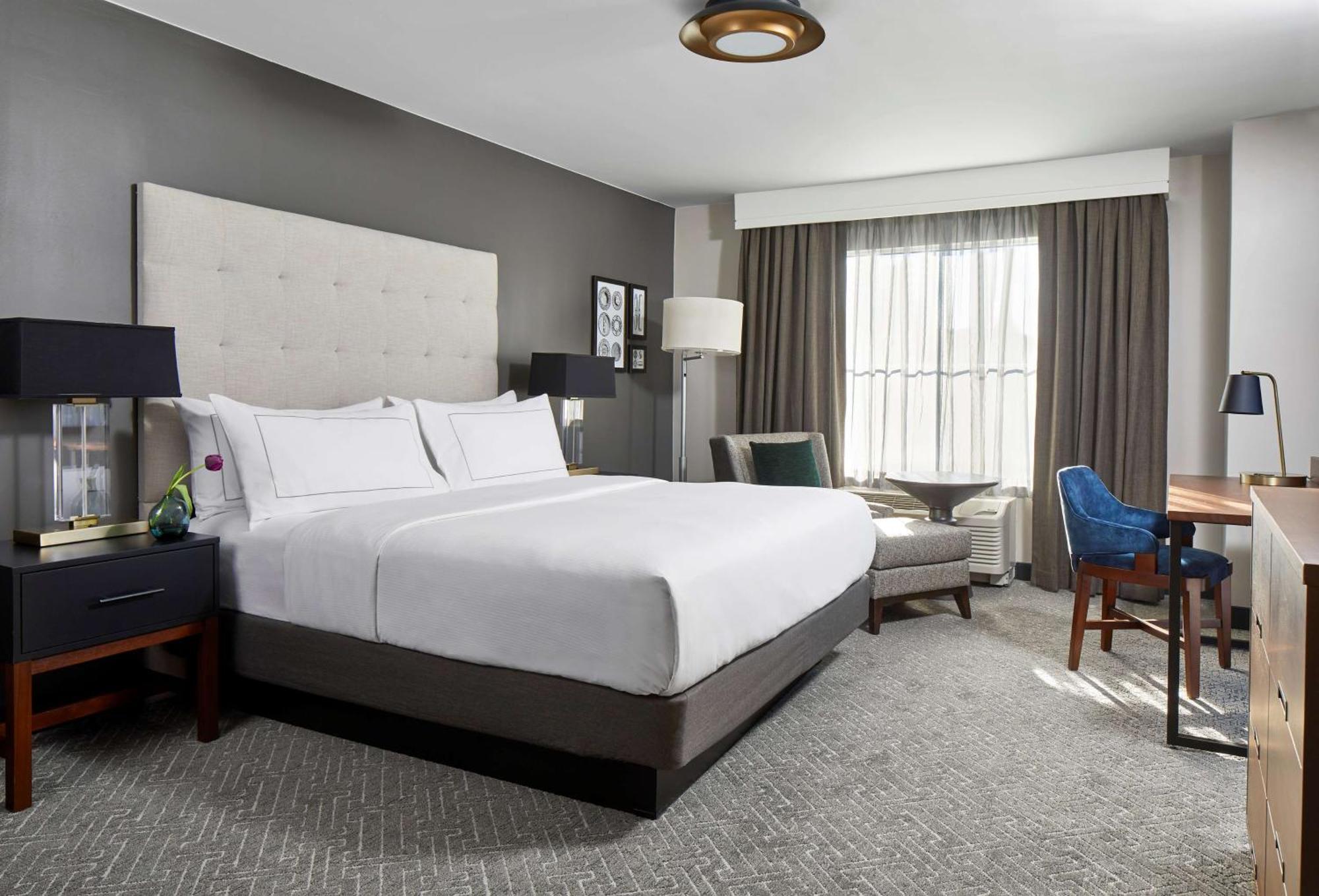 Cumberland House Knoxville, Tapestry Collection By Hilton Exterior photo